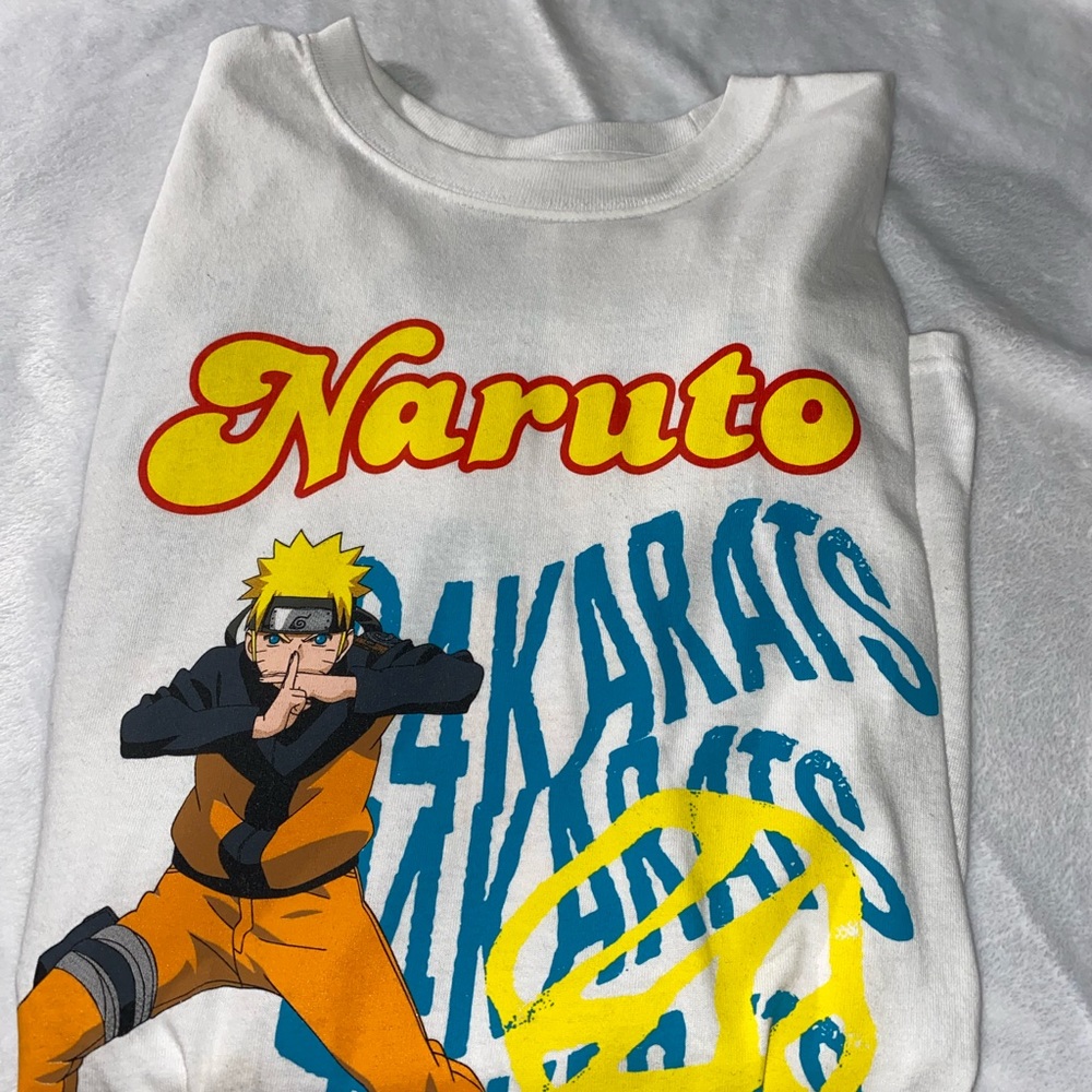 NARUTO LONG SLEEVE GRAPHIC TEE